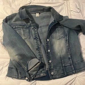 2 for 1! Venus Jean jacket and old navy Jean jacket bundle
